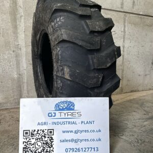 Titan Industrial Tractor Lug 19.5-L24