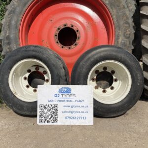 Vredestein 15.0/55-17 8 stud wheels