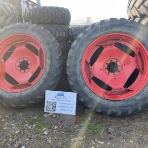 14.9R46 (380/90R46) 8 stud & 380/85R30 (14.9R30) 10 stud Fendt row crop wheels