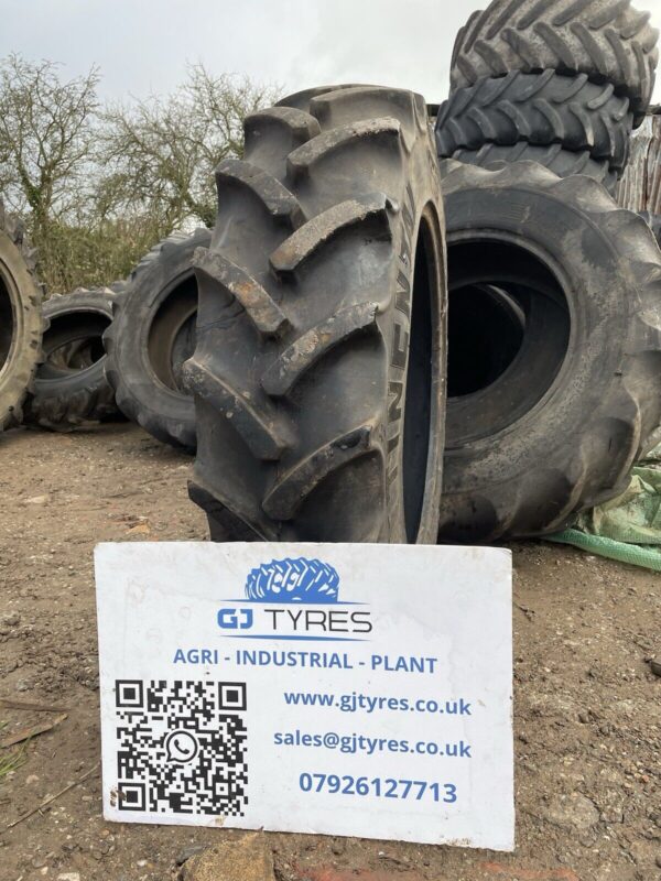 Continental Contract AC85 280/85R28 (11.2R28)