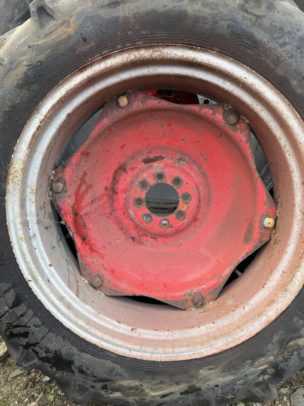 ATF Farm-King 11.2-28 (280/85-28) 8 stud Massey Ferguson wheels - Image 17