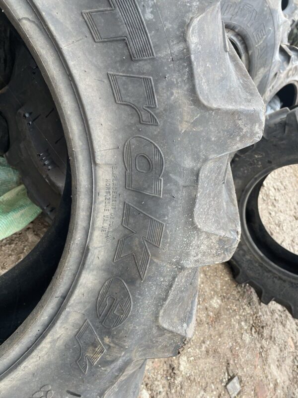 Kleber Traker 380/85R28 (14.9R28) - Image 7