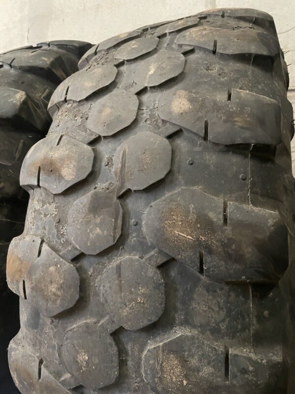 Michelin Bibload 480/80R26 (18.4R26) - Image 4