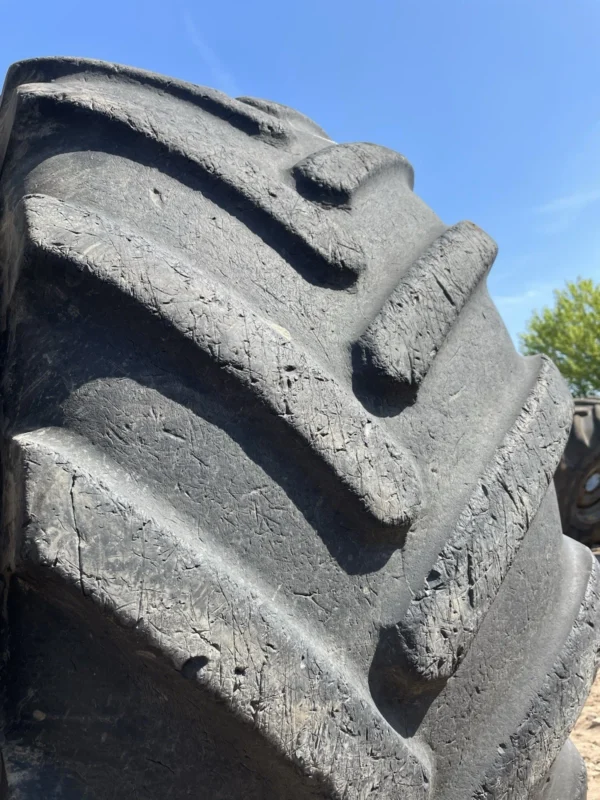 Michelin Axiobib IF 620/75R30 - Image 3