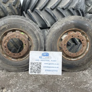 Duramold 11R22.5 10 stud wheels