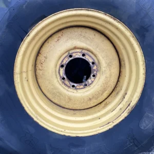 Goodyear Dyna Torque 30.5L-32 (800/65-32) 8 Stud New Holland Combine Wheels