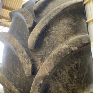 Vredestein Traxion + 540/65R28