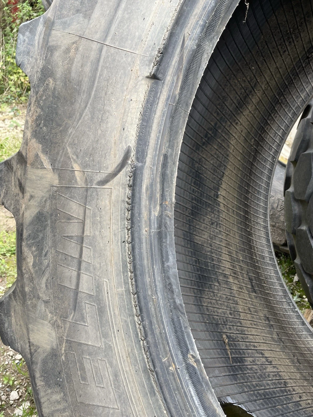 Michelin Mach X Bib 650/75R38 - Image 11