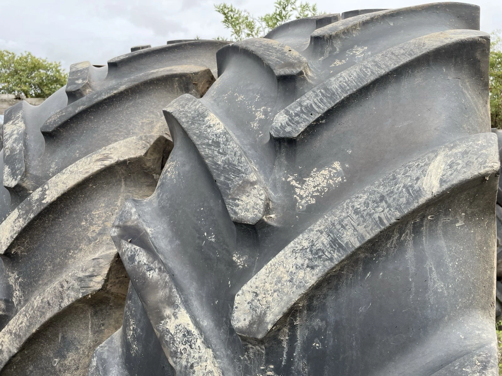 Michelin Mach X Bib 650/75R38 - Image 5