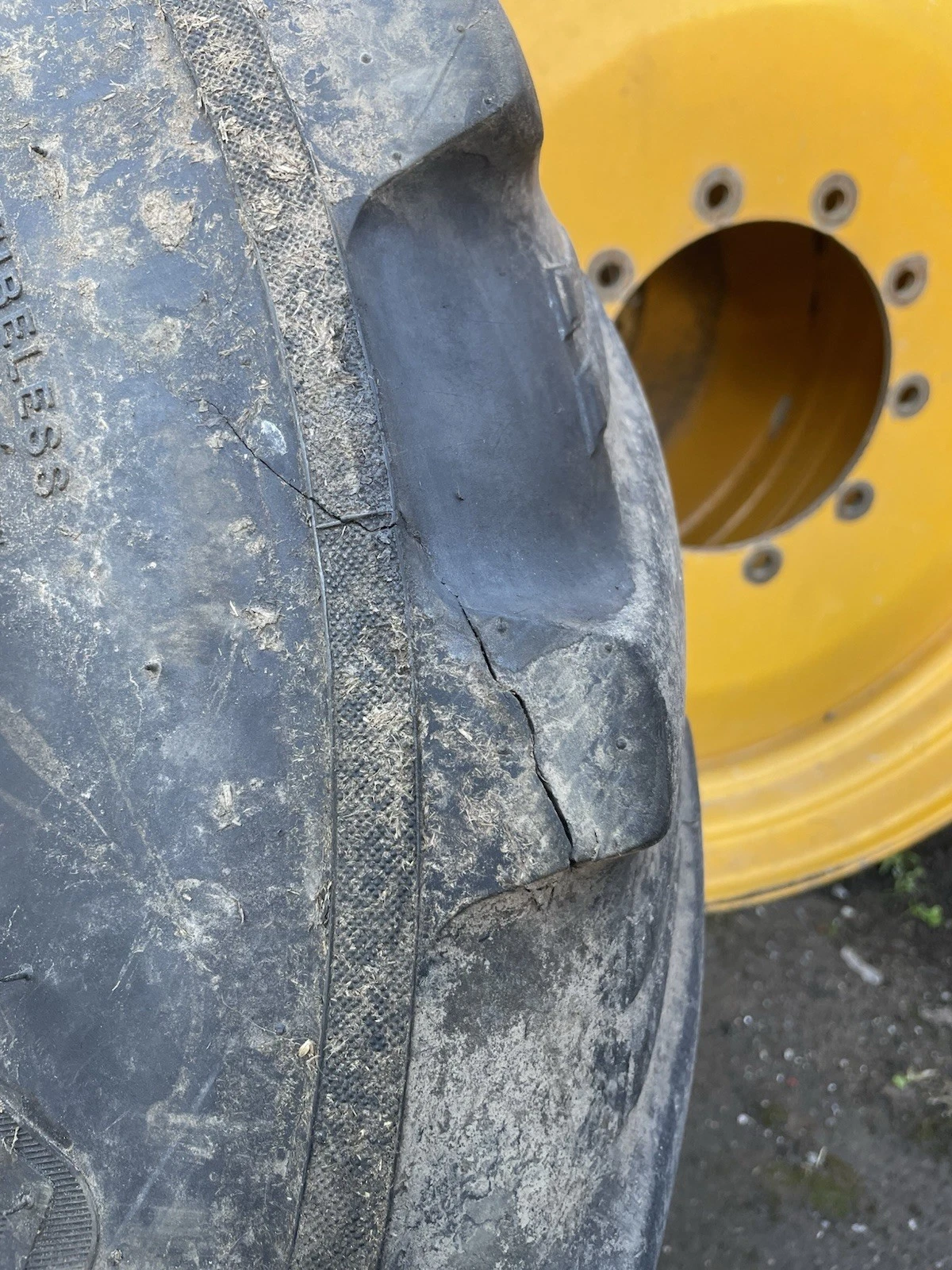 BKT Multimax MP513 375/75R20 (14.5R20) - Image 15