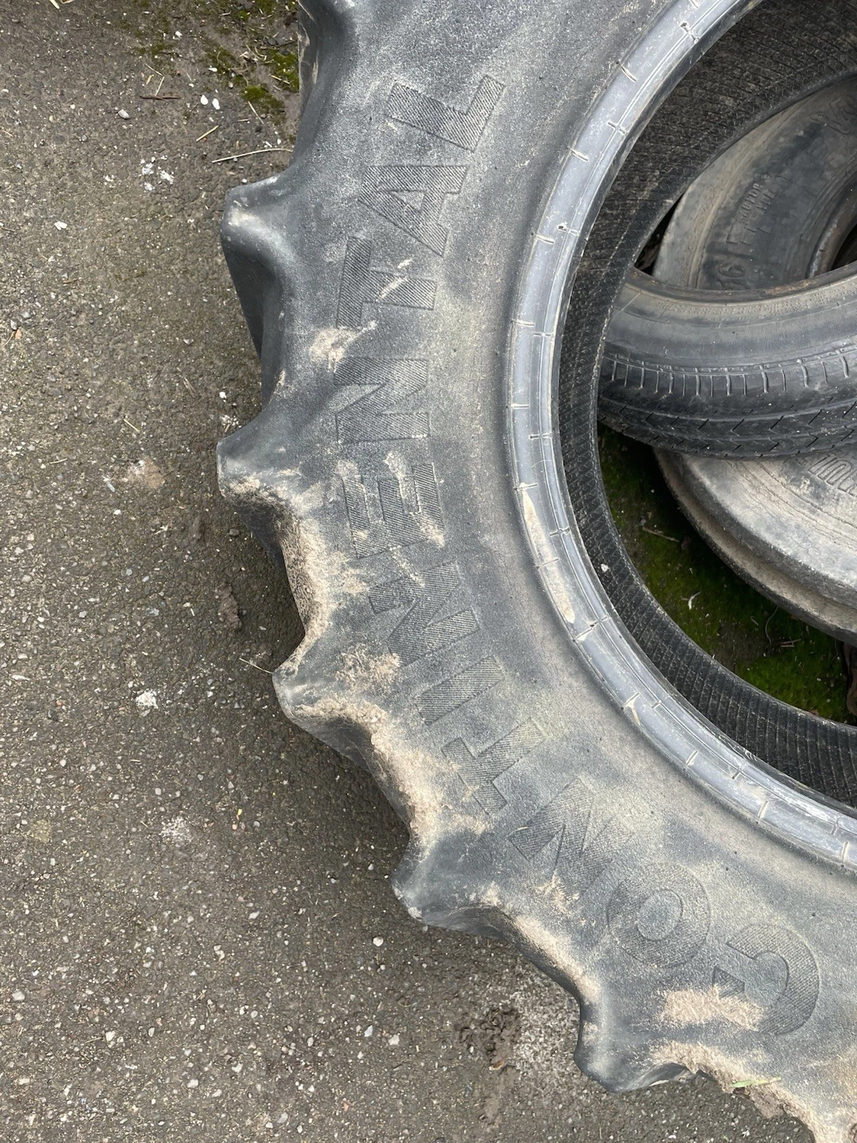Continental Contract AC85 340/85R24 (13.6R24) - Image 5